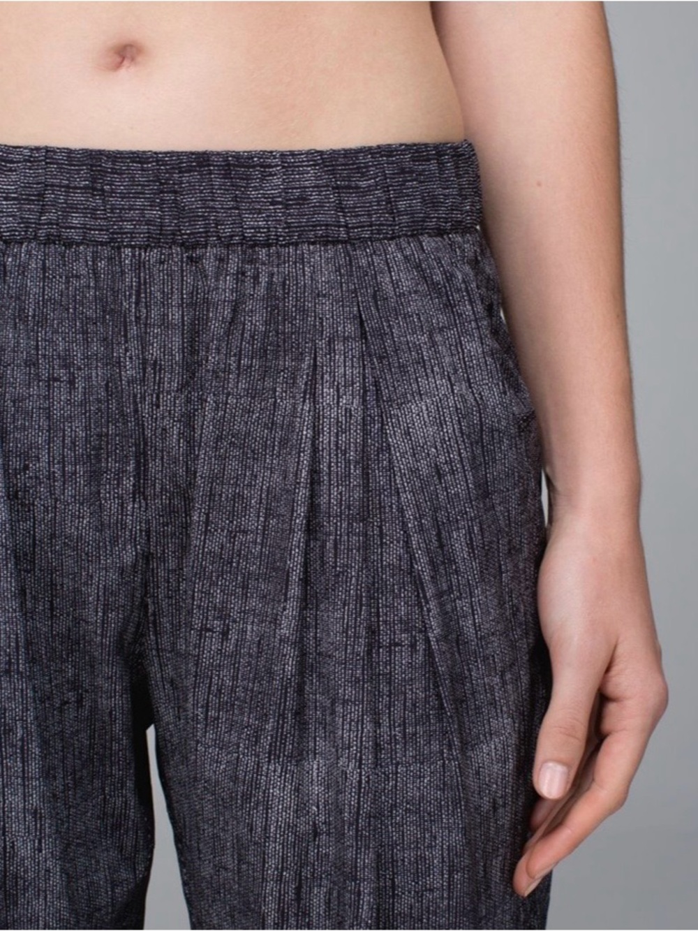 Lululemon Rollin' With My Omies Pant Joggers
Burlap Texture Black Dune/Black S:8 - Picture 11 of 16